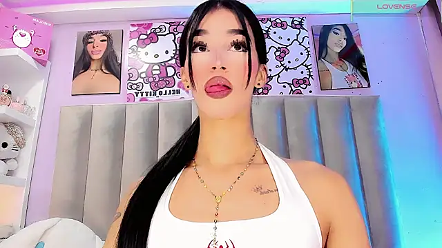 Snapshot of Ariana_Keyss chatting on October 17, 2025, 11:40 pm Ariana Keyss online show from October 17, 2025, 11:40 pm