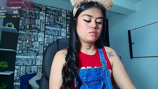 Mia Morelli  online show from September 25, 2025, 4:16 am