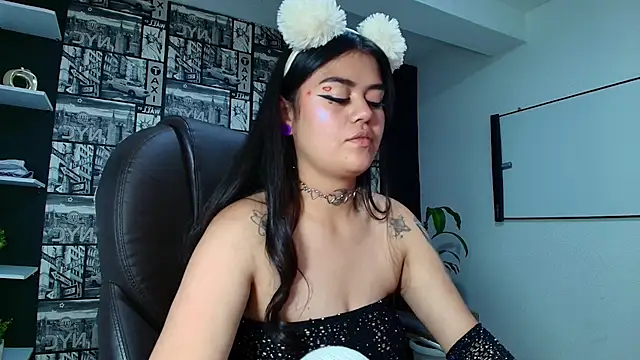 Mia Morelli  online show from September 26, 2025, 5:00 am