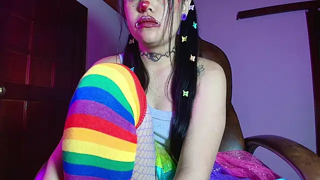 Mia Morelli  online show from October 8, 2025, 2:04 pm