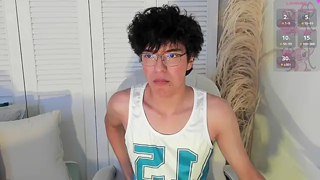 miilo wolf online show from September 26, 2025, 12:20 pm