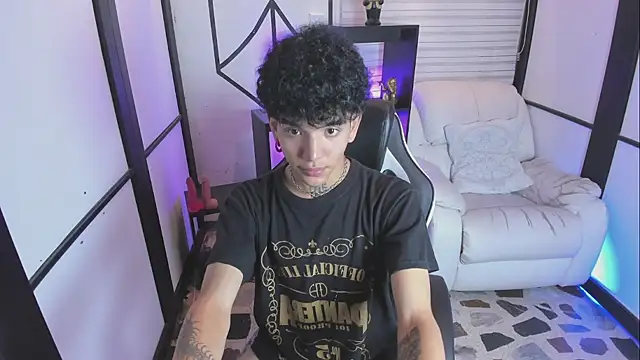 todoroki 666  online show from September 10, 2025, 8:53 pm