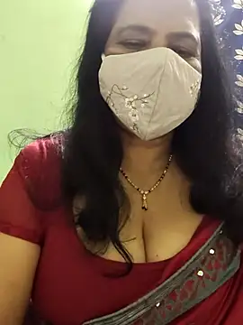 mallu-lover online show from December 1, 2025, 5:07 pm