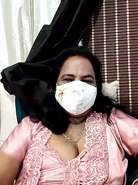 mallu-lover online show from January 19, 2026, 3:49 pm