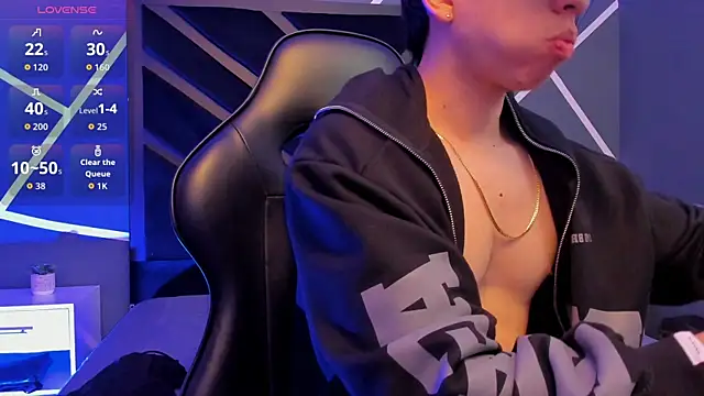 Snapshot of Eryonbradley chatting on October 7, 2025, 11:40 am Eryonbradley online show from October 7, 2025, 11:40 am