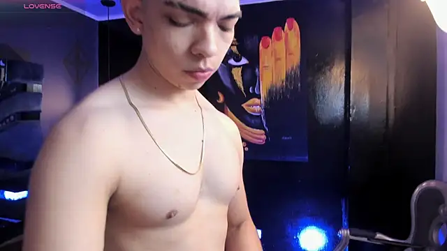 Snapshot of Eryonbradley chatting on October 22, 2025, 11:21 am Eryonbradley online show from October 22, 2025, 11:21 am