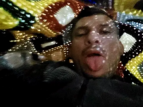 luislimafuego online show from November 26, 2025, 8:37 am