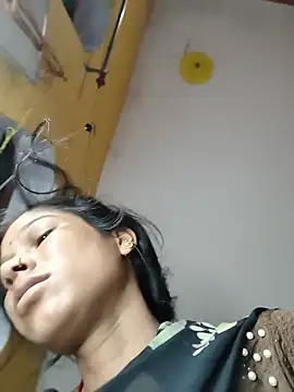 Snapshot of Sonam_pandeyji chatting on July 11, 2026, 12:02 am Sonam pandeyji online show from July 11, 2026, 12:02 am