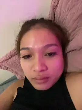 lovely bunnyy online show from March 16, 2026, 1:33 am