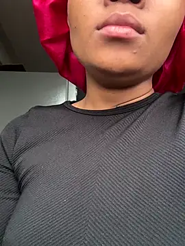 Snapshot of BaddestAss22 chatting on December 21, 2025, 5:36 am BaddestAss22 online show from December 21, 2025, 5:36 am