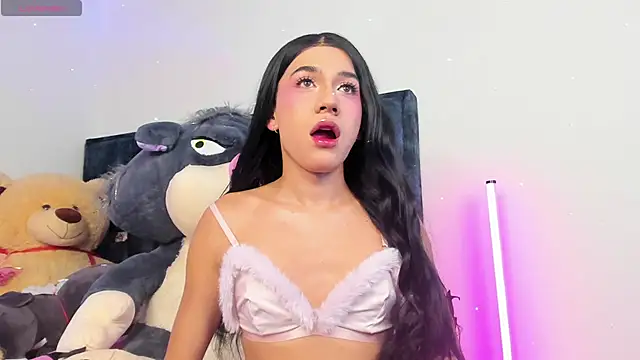 KristallSwan online show from April 25, 2026, 2:25 am
