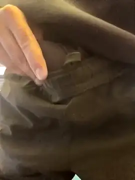 Snapshot of Axelitoc chatting on October 2, 2025, 12:56 pm Axelitoc online show from October 2, 2025, 12:56 pm