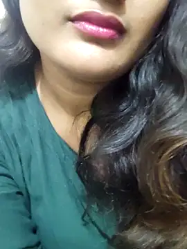 Cute pinkii online show from February 10, 2026, 8:02 pm