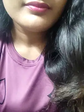 Cute pinkii online show from February 18, 2026, 7:54 pm