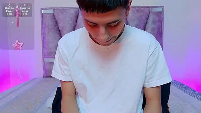 lana and liam  online show from September 25, 2025, 10:30 am