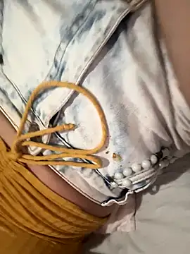 Snapshot of MaluLemos chatting on September 12, 2025, 6:19 pm MaluLemos online show from September 12, 2025, 6:19 pm