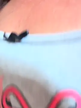 Snapshot of MaluLemos chatting on October 10, 2025, 11:31 am MaluLemos online show from October 10, 2025, 11:31 am