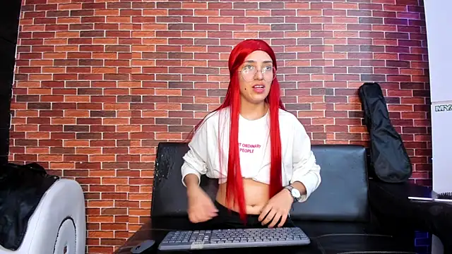 michaelmistress online show from September 8, 2025, 5:34 pm