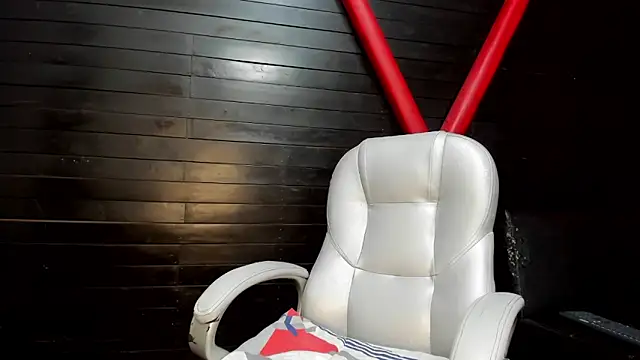 michaelmistress online show from September 10, 2025, 12:27 pm