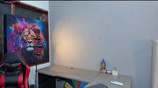 Snapshot of stephane_rouss chatting on October 17, 2025, 7:49 pm stephane rouss online show from October 17, 2025, 7:49 pm