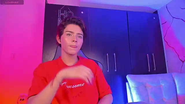 DannysaStar online show from September 28, 2025, 5:51 pm