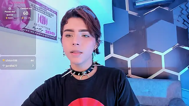 DannysaStar online show from September 29, 2025, 7:51 pm