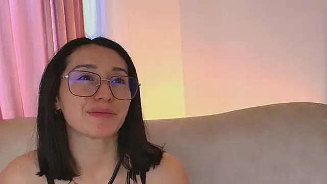 Snapshot of Ginevra_esposito chatting on May 7, 2026, 12:54 pm Ginevra esposito online show from May 7, 2026, 12:54 pm
