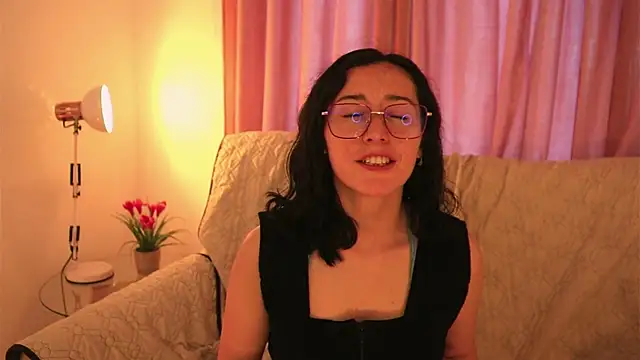 Snapshot of Ginevra_esposito chatting on June 1, 2026, 1:13 pm Ginevra esposito online show from June 1, 2026, 1:13 pm