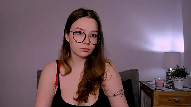 KatySensualy online show from November 28, 2025, 1:14 pm