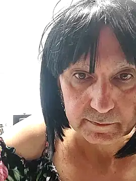 Snapshot of Emily_de_Carla chatting on October 9, 2025, 2:37 pm Emily de Carla online show from October 9, 2025, 2:37 pm