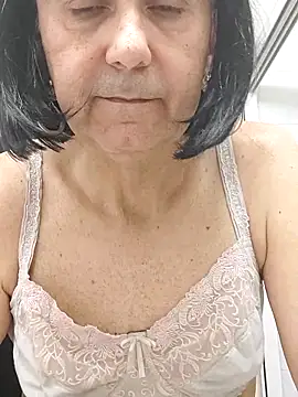 Snapshot of Emily_de_Carla chatting on October 14, 2025, 6:36 am Emily de Carla online show from October 14, 2025, 6:36 am