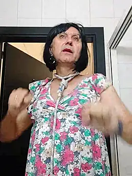 Snapshot of Emily_de_Carla chatting on October 29, 2025, 3:47 pm Emily de Carla online show from October 29, 2025, 3:47 pm