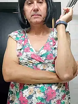 Snapshot of Emily_de_Carla chatting on November 6, 2025, 6:42 pm Emily de Carla online show from November 6, 2025, 6:42 pm