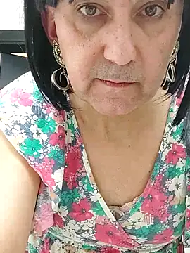 Snapshot of Emily_de_Carla chatting on November 13, 2025, 3:55 pm Emily de Carla online show from November 13, 2025, 3:55 pm