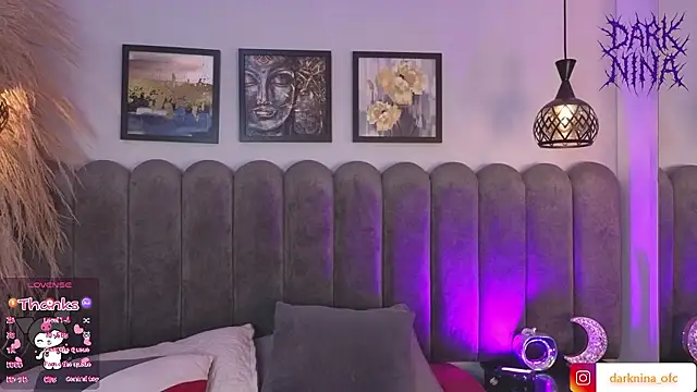 Dark nina  online show from January 15, 2026, 3:22 am