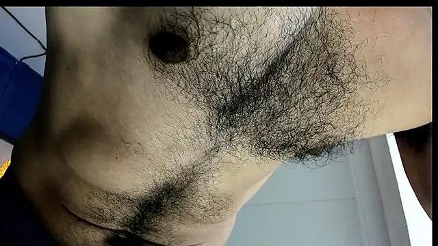 Snapshot of latinhotmuscle chatting on October 25, 2025, 6:21 am latinhotmuscle online show from October 25, 2025, 6:21 am