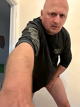 Snapshot of Attila120 chatting on October 28, 2025, 8:07 am Attila120 online show from October 28, 2025, 8:07 am