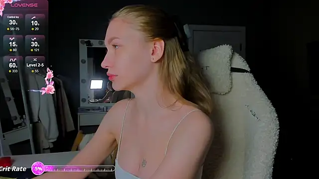 Ammi bliss online show from October 3, 2025, 3:36 am