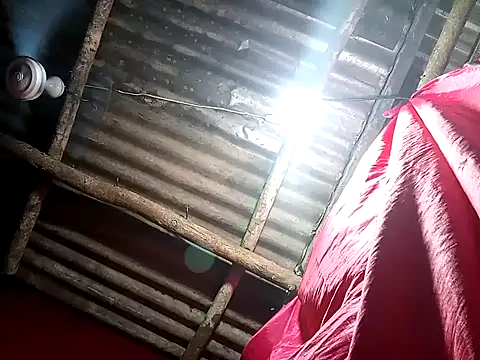 Snapshot of Mari_fvcks chatting on September 30, 2025, 5:56 am Mari fvcks online show from September 30, 2025, 5:56 am