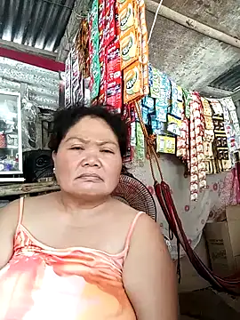 Snapshot of Mari_fvcks chatting on October 15, 2025, 4:23 am Mari fvcks online show from October 15, 2025, 4:23 am