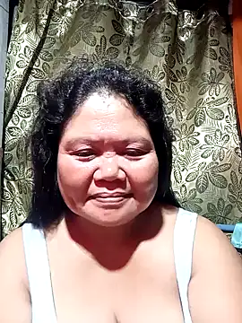 Snapshot of Mari_fvcks chatting on October 21, 2025, 6:41 pm Mari fvcks online show from October 21, 2025, 6:41 pm