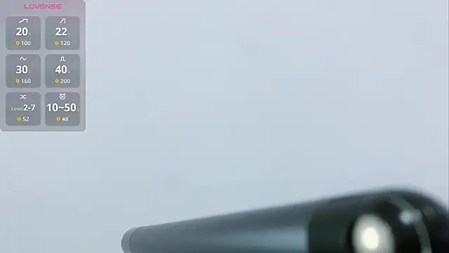 Snapshot of A_SR_001 chatting on November 14, 2025, 2:38 pm A SR 001 online show from November 14, 2025, 2:38 pm