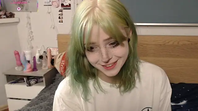 triplebakaaa online show from November 11, 2025, 6:41 pm