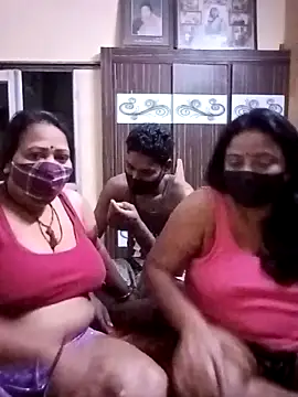 LoveOnStream online show from February 25, 2026, 1:48 am