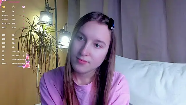 NanaMertins online show from November 28, 2025, 1:19 am