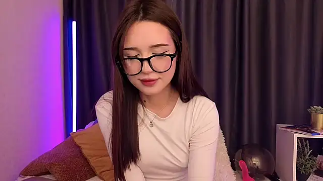 BlackEyesGirl online show from April 1, 2026, 7:09 am