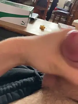 Loulou 2007 online show from September 12, 2025, 3:34 pm