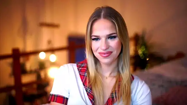 Emilyvanroessel online show from November 2, 2025, 7:49 pm