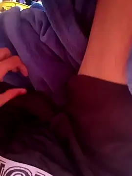 morenosfd069 online show from March 8, 2026, 8:01 pm