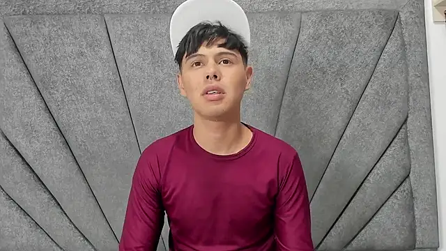 Felipe Cold online show from September 9, 2025, 2:33 am